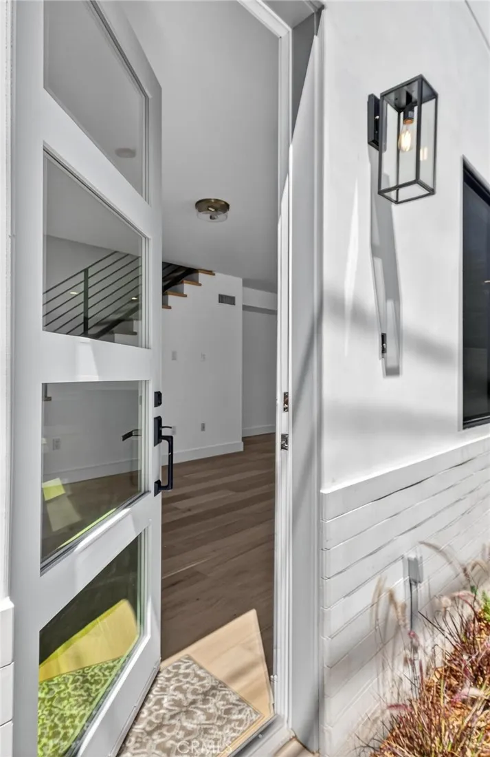 1011 Prospect Avenue S, Redondo Beach, California 90277 home-pic-30